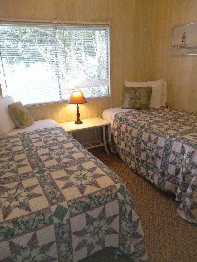 Satsuma Stegbone'S Fish Camp And Resort מראה חיצוני תמונה
