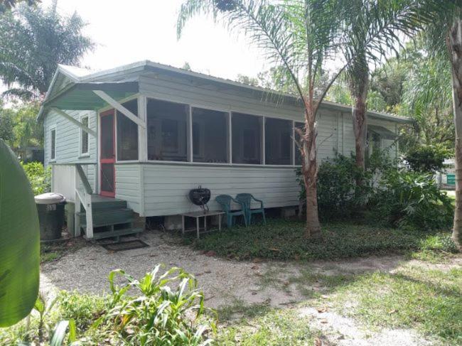 Satsuma Stegbone'S Fish Camp And Resort מראה חיצוני תמונה