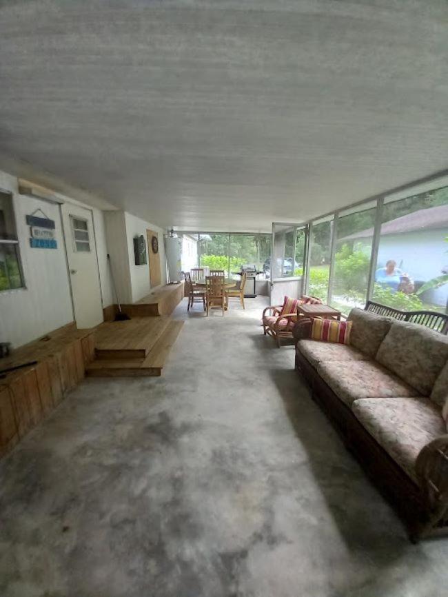 Satsuma Stegbone'S Fish Camp And Resort מראה חיצוני תמונה